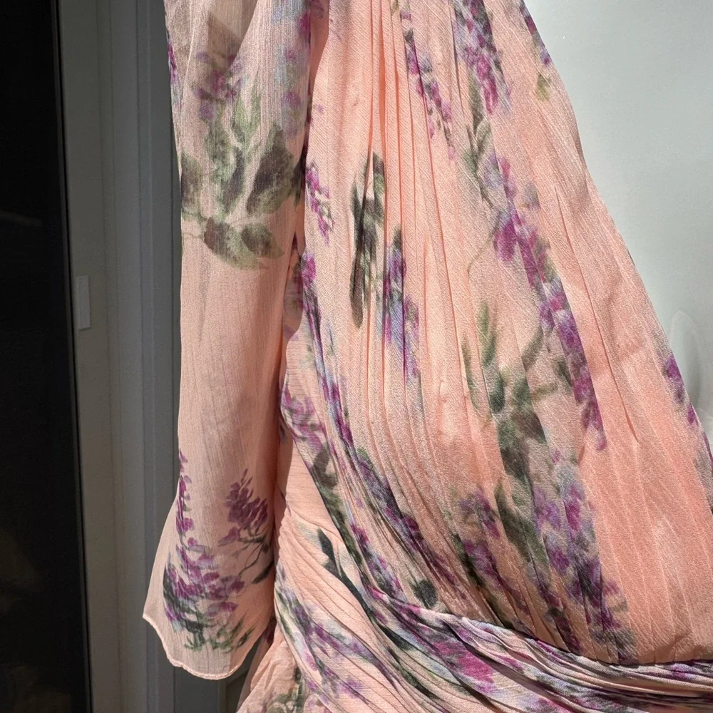 Ieena for Mac Duggal Pink Floral Flutter Sleeve Deep V Neck Mini Dress Size 6 - Picture 3 of 16